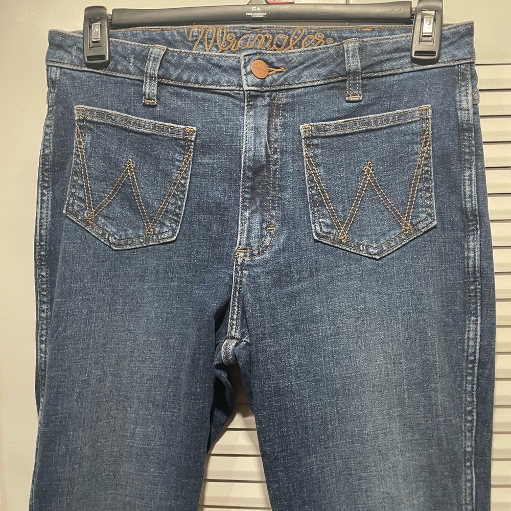 Wrangler Women's Blue Jeans NWOT